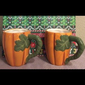 Pumpkin mugs
